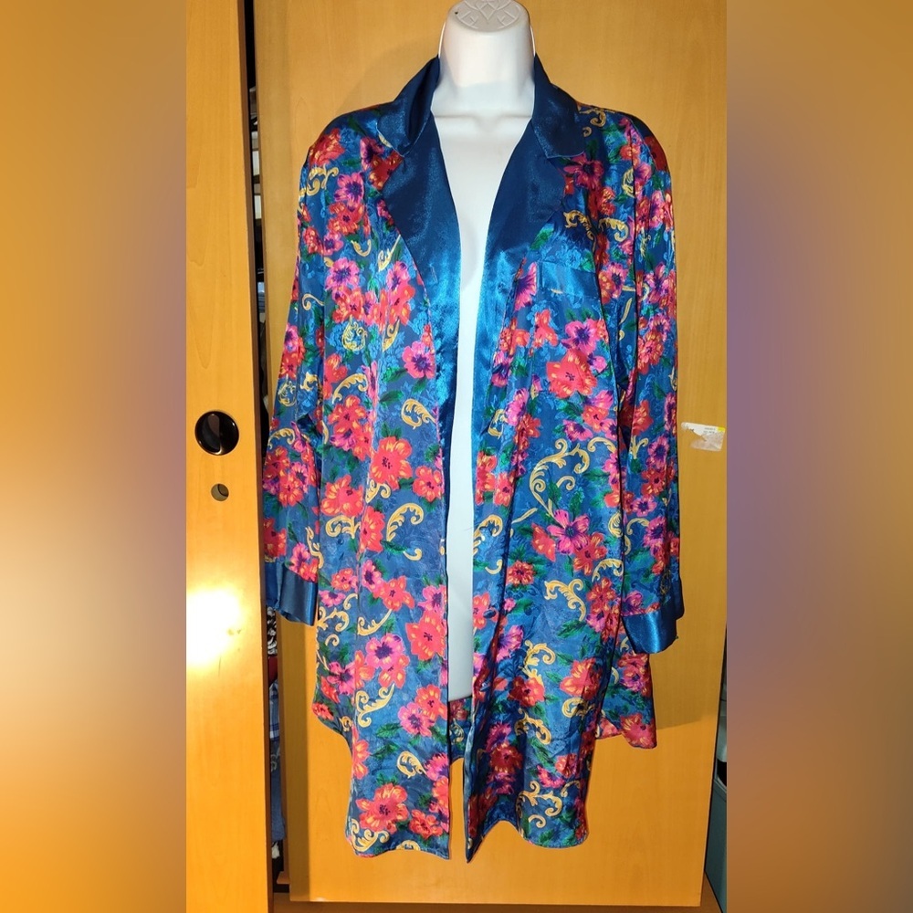 MORGAN TAYLOR MEDIUM robe/ house dress